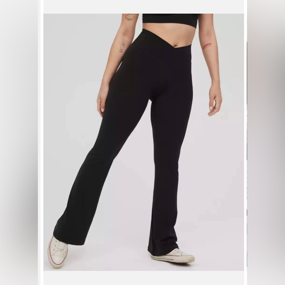 OFFLINE By Aerie Real Me High Waisted Crossover Flare Legging